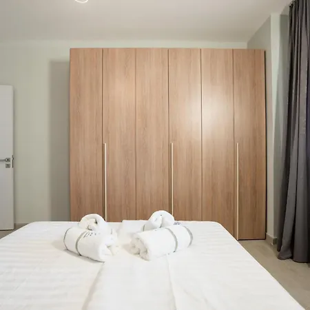 Apartment Dyrrachium Center By Tok Durres